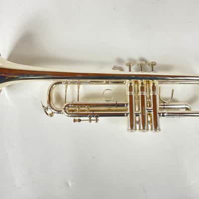 Used Bach 37 Bb Trumpet (SN: 553153) image 3