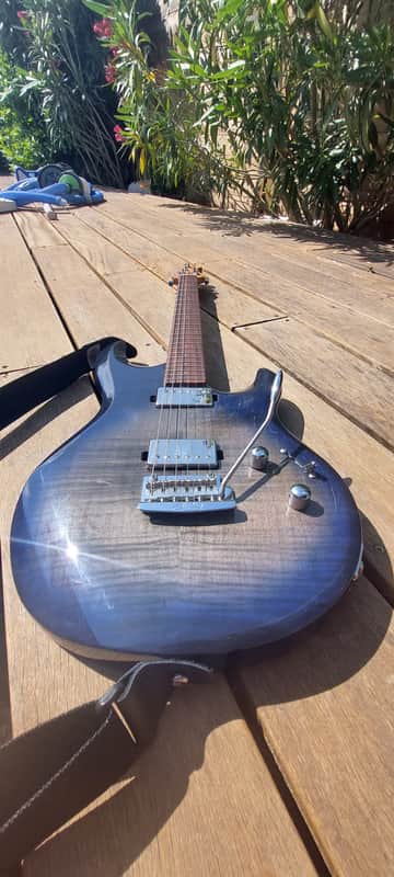 Sterling LK100D Luke Steve Lukather Signature 2018 - 2021 - Blueberry Burst image 1