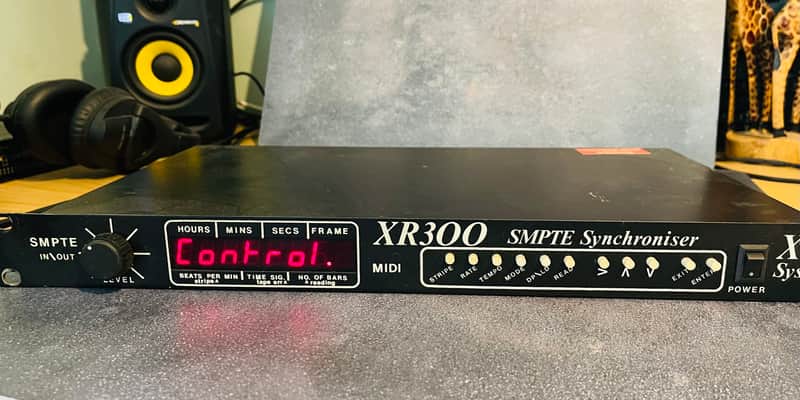 XRI Systems XR 300 SMPTE code generator/reader with MIDI image 1