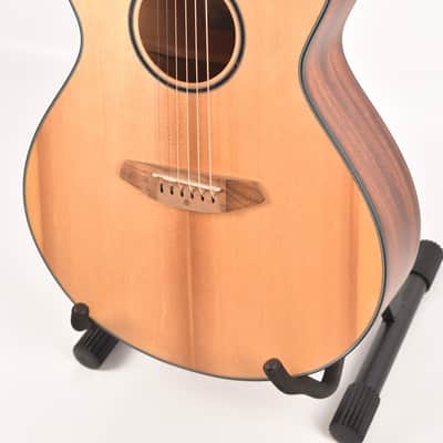 Breedlove Discovery S Concert Left-Handed image 1