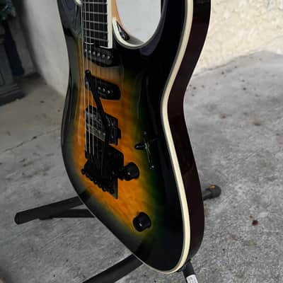 Jackson Professional Plus Series Soloist SLA3Q 2025 - Amber Blue Burst image 11