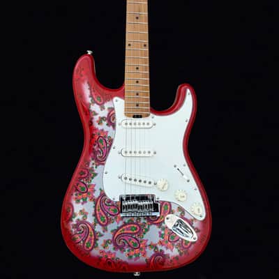 Firefly FFST Red Paisley image 1