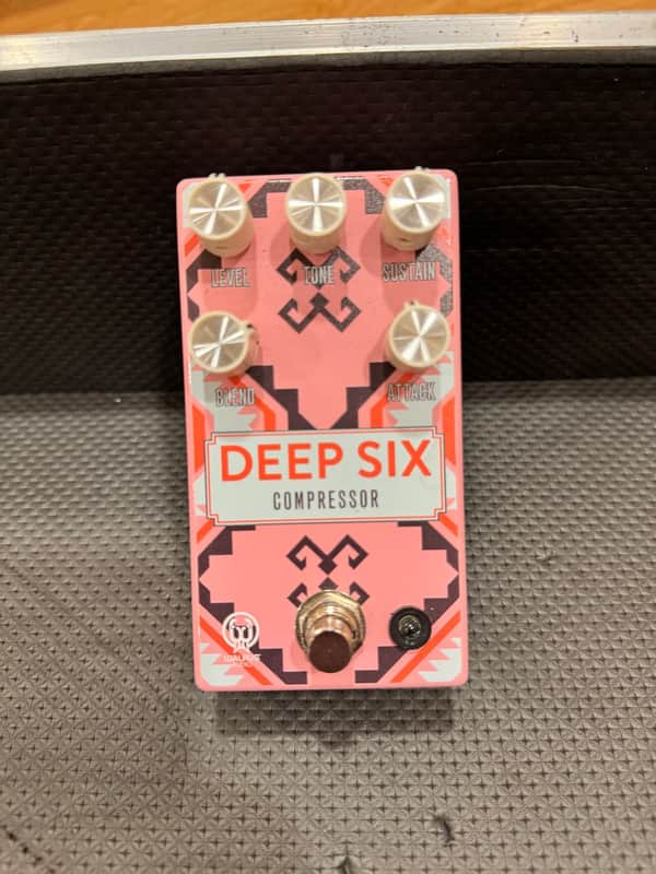 🩷 Walrus Audio Deep Six Compressor V3 Limited Edition - Santa Fe Series 2020 - Pink Santa Fe
