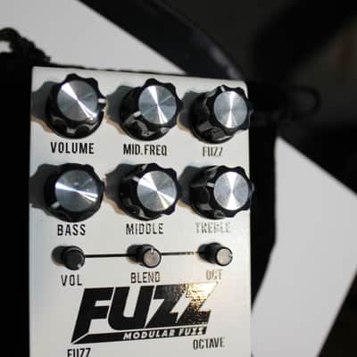 Jackson Audio Monochrome Fuzz/ with Extra Module and Box and Felt Bag image 3