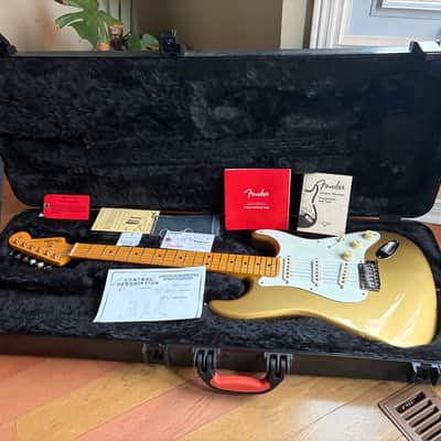 Fender Lincoln Brewster Stratocaster - Present - Aztec Gold image 1