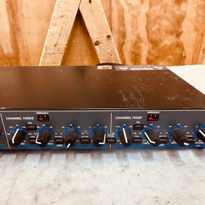 DBX 1074 Quad Gate - 4 Channel Noise Gate USA MADE - Working - PLEASE READ image 4