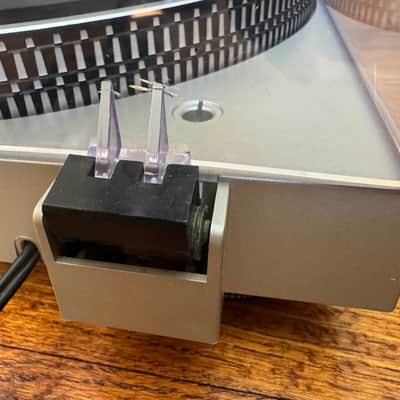 Technics SL-D2 Direct Drive Vintage Turntable image 11
