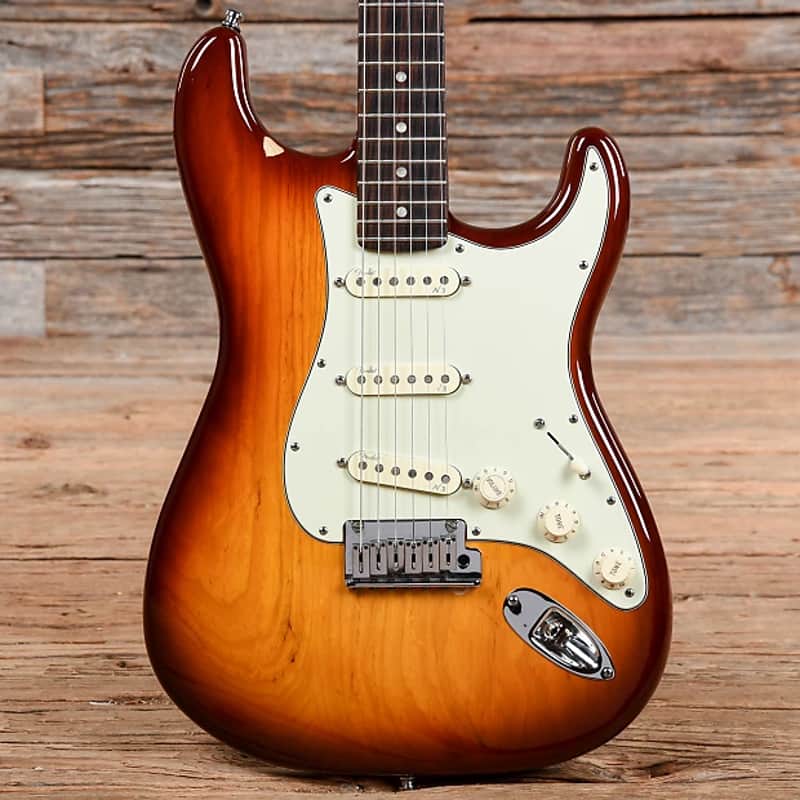 Fender American Deluxe Stratocaster Ash 2011 - 2016 | Reverb