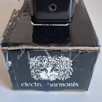 Electro-Harmonix Headphone Amp Portable Practice Amp 2010s - Black image 3