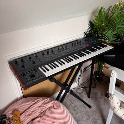 Behringer UB-Xa 16-Voice 61-Key Synthesizer 2023 - Present - Blue with Wood Sides image 3