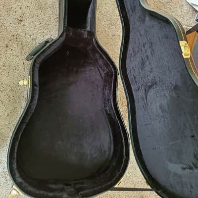 Handpainted Dreadnought Hard Case image 3