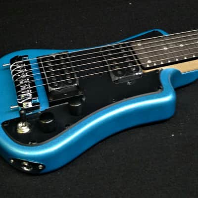Hofner CT Series HCT-SH-D-BL Double Pickup Shorty DeLuxe Travel / Mini Electric Guitar with Gig Bag image 1