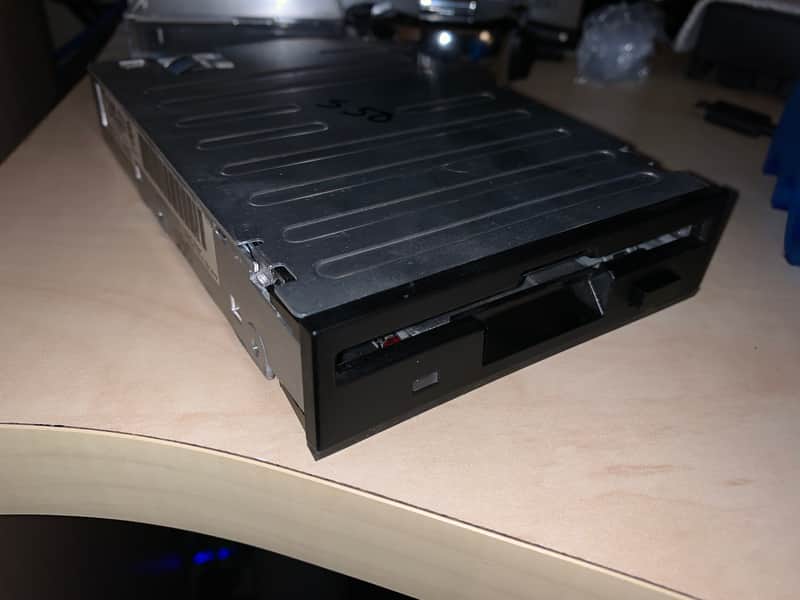 Roland S50 Floppy Drive image 1