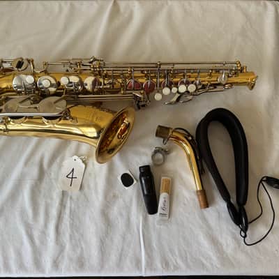 Yamaha YAS-200ADII Alto Saxophone image 3