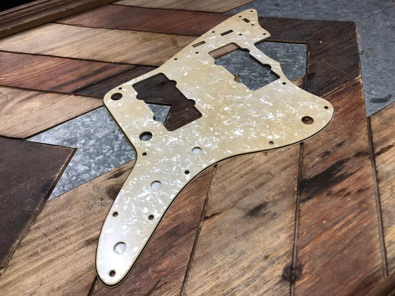 Real Life Relics Aged White Pearl Jazzmaster® Pickguard  [PGF3] image 1
