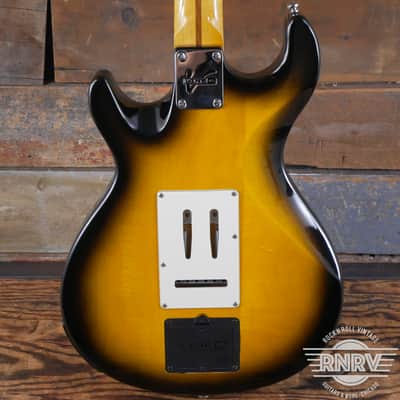 Line 6 Variax 500 2000s - 2 Tone Sunburst image 3