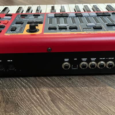 Nord Stage 2EX Compact 73-Key Semi-Weighted Digital Piano image 7