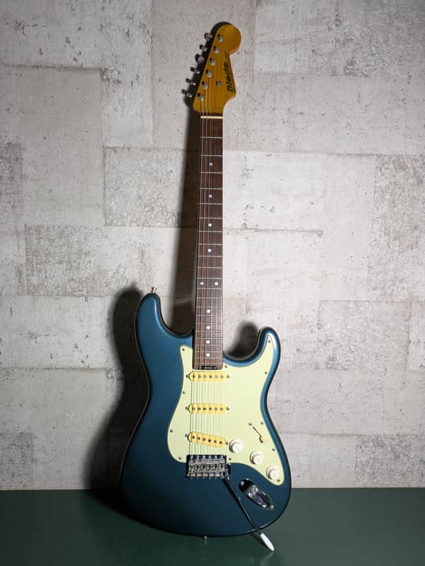 Gary Levinson Blade Nitrocellulose Lacquer Stratocaster 90's Metallic Blue image 1