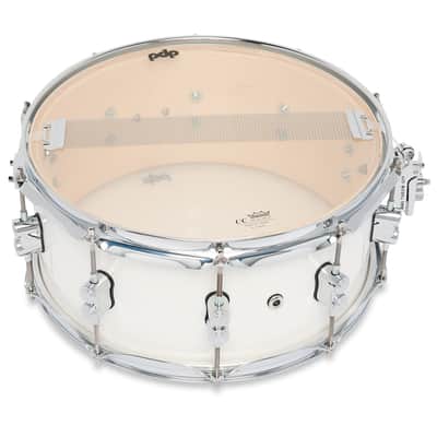 PDP Concept Maple 6.5x14 Snare Drum Pearlescent White Lacquer PDCM6514SSPW​ image 5