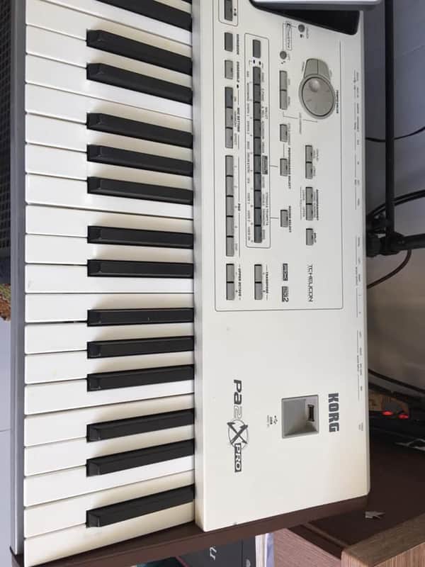 Korg Pa2X Pro 76-Key Professional Arranger Keyboard Used image 1