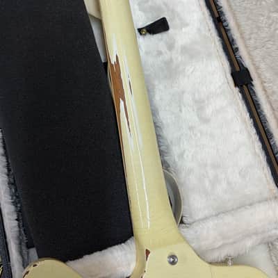 Like new!!!   Gibson Custom 1964 Firebird V Johnny Winter 2021 Polaris White - 125 of 125 image 18