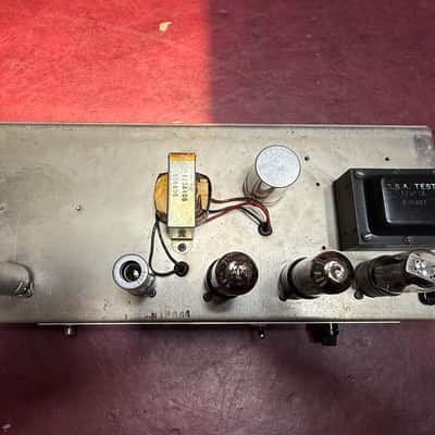 1964 Fender Princeton 6G2 RARE Tuxedo 12-Watt 1x10" Guitar Combo image 10