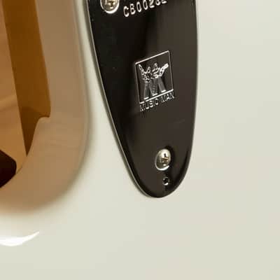 Music Man Retro '70s StingRay Bass | StingRay H - White image 6