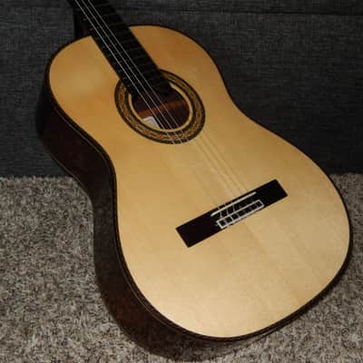 FABULOUS "EL VITO" CONCERT RS - CUSTOM MADE - TORRES STYLE CLASSICAL GUITAR - SPRUCE/INDIAN ROSEWOOD image 3