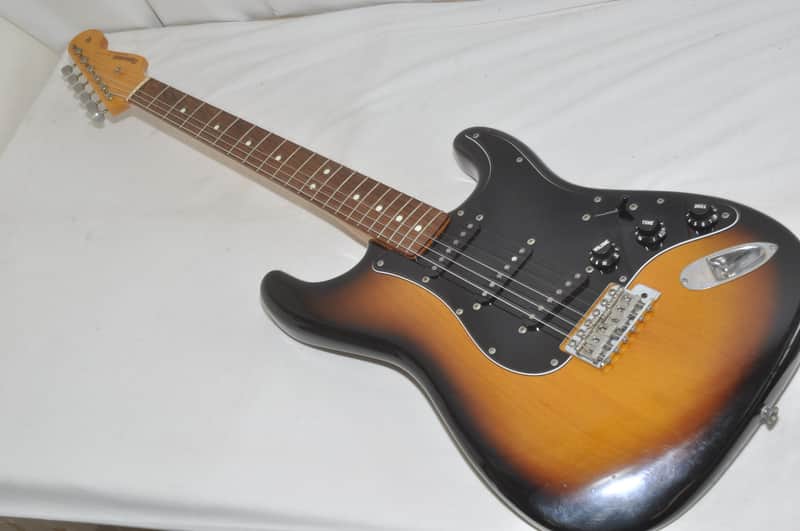 FERNANDES THE REVIVAL Stratocaster Electric Guitar Ref No 7168 image 1