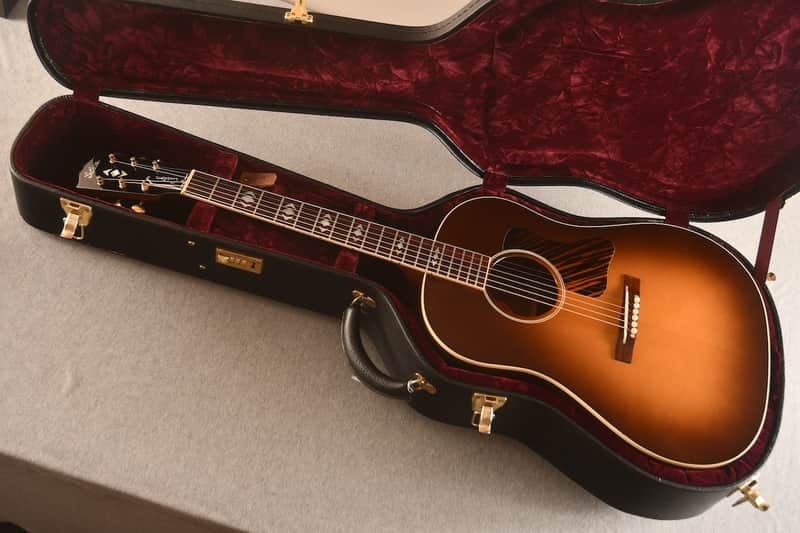 Gibson Custom Shop AJ Gold (2008) — Advanced Jumbo image 1