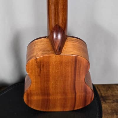 Vintage *RARE* KAMAKA GOLD LABEL 20 1/2” Soprano Ukulele w/Gold-Lined Case EXC! image 16