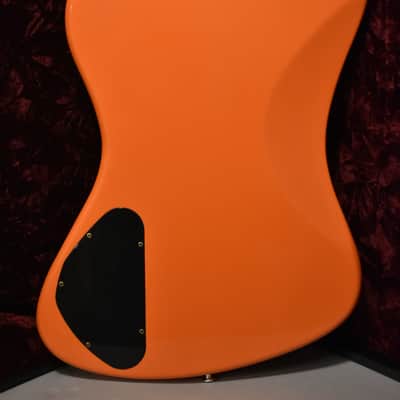 Immagine 2026 Gibson Custom '65 Non-Reverse Firebird V Capri Orange VOS w/OHSC - 4