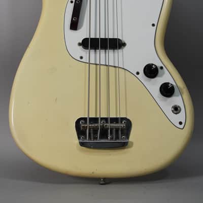 1974 Fender Musicmaster Shortscale Bass Olympic White w/OHSC image 3