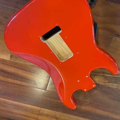 Fender Limited Edition Player Strat Stratocaster Fiesta Red Alder Body 2 Pt 4 lb image 6
