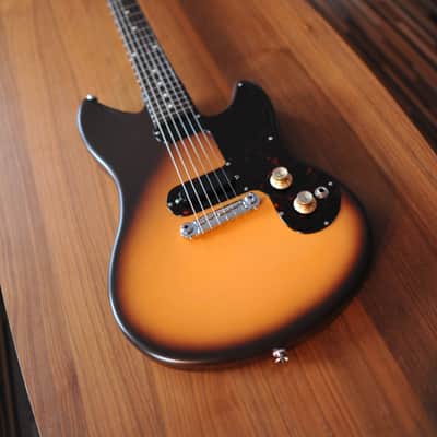 Lovalet Crossroad Satin sunburst Pre-order image 1