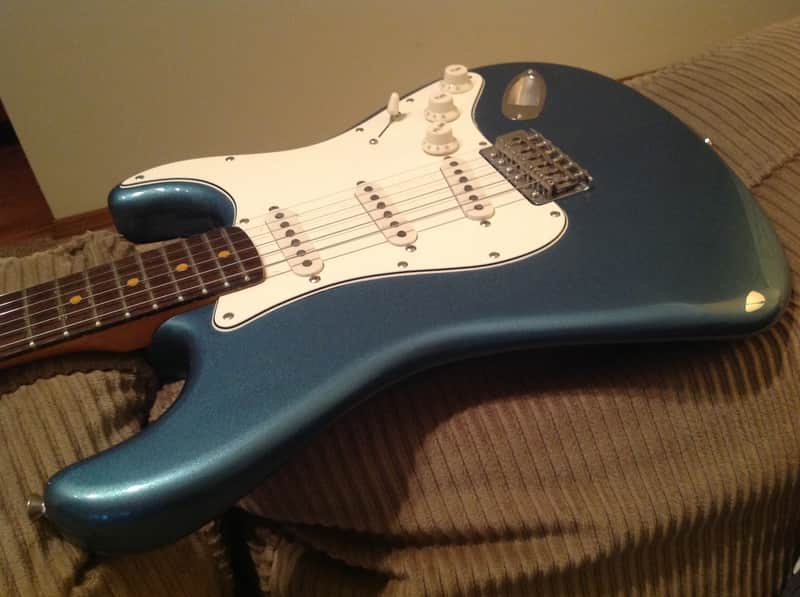 Rare Custom Clay Dot Squier Classic Vibe 60's Stratocaster image 1