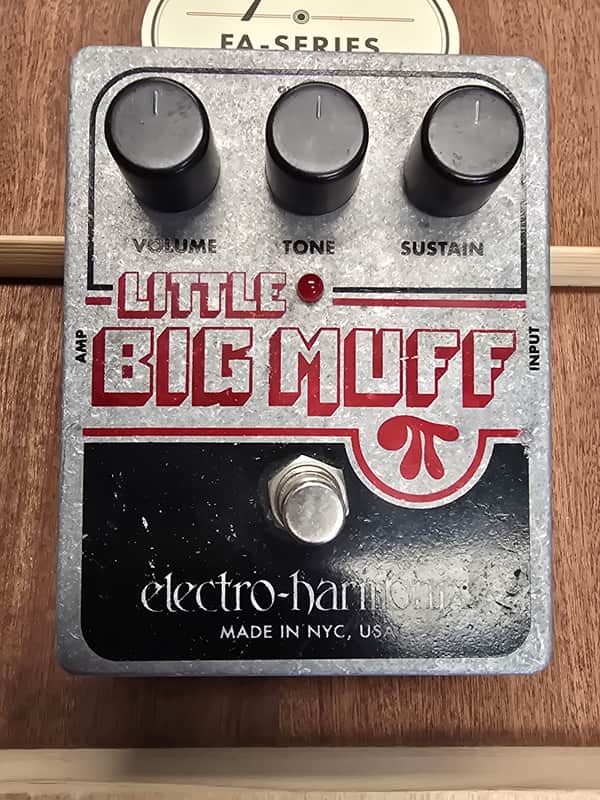 Electro-Harmonix Little Big Muff Pi Distortion / Sustainer image 1