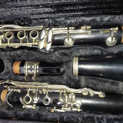 LeBlanc Vito 7212 Model Bb Clarinet, USA, with case image 3