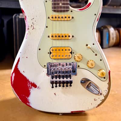 2015 Fender Custom Shop Limited Edition White Lightning ’60s Strat Heavy Relic HSS Floyd Rose – COA/OHSC image 2