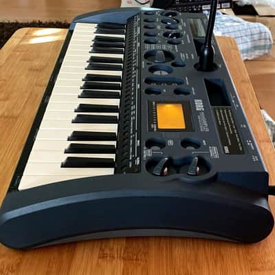 Korg Micro SAMPLER — a compact 37-key sampling keyboard synth. microsampler Excellent Condition image 4