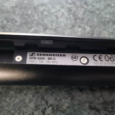 Sennheiser  SKM 5200 BK-C
FREQ: 706 - 742 MHZ image 1