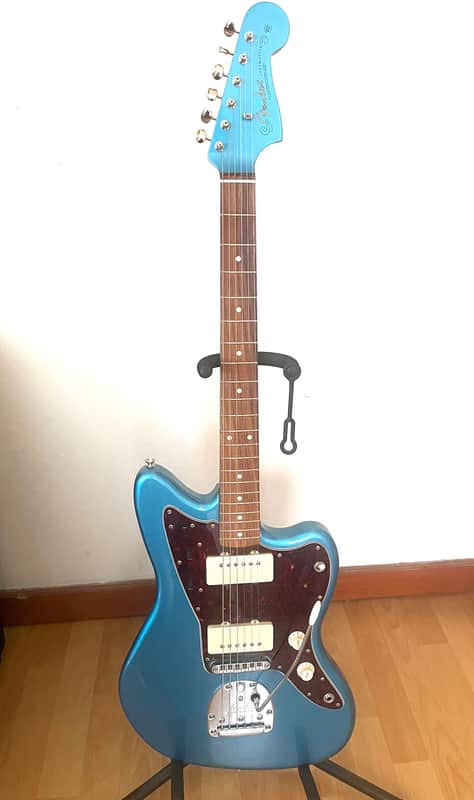 Fender CME Exclusive Classic Player Jazzmaster with Pau Ferro Fretboard 2018 Lake Placid Blue (upgraded to HH)