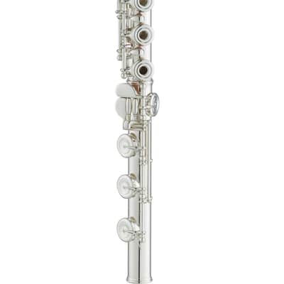 Yamaha YFL-677HCT Professional Flute - Key of C - Offset G Key with Split E Mechanism and C# Trill Key image 3