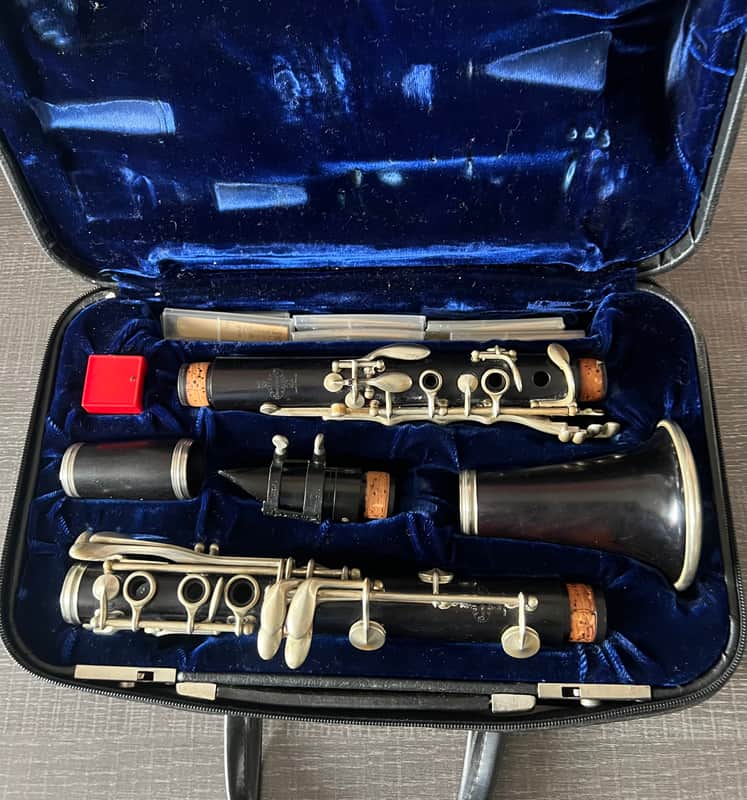 Buffet Crampon R-13 Professional Bb Clarinet
