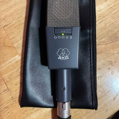 AKG C414 B XLS Large Diaphragm Multipattern Condenser Microphone