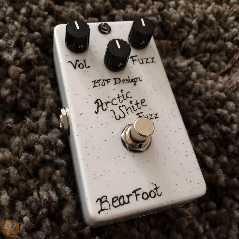 Bearfoot FX Arctic White Fuzz Pedal image 2