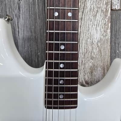 Peavey Nitro I with Single Humbucker and Kahler Vibrato 1986 - 1989 - White image 5