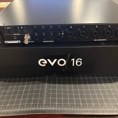 Audient EVO 16 USB Audio Interface - EXCELLENT - w/ Rack Ears & Cable Bundle image 3