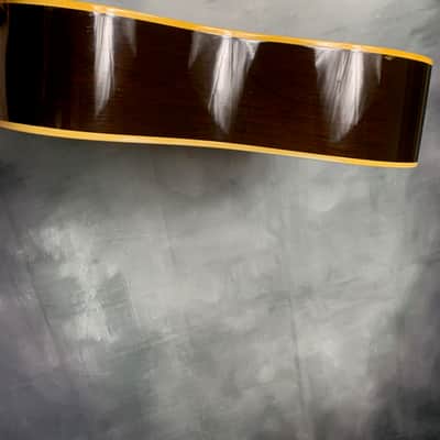 Gibson J-45 ADJ 1970-71 - Cherryburst image 5