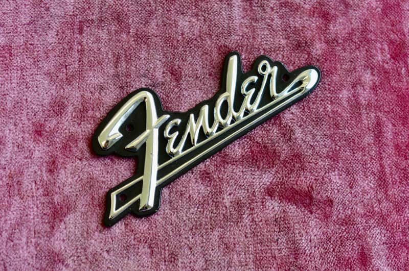 Fender amp logo